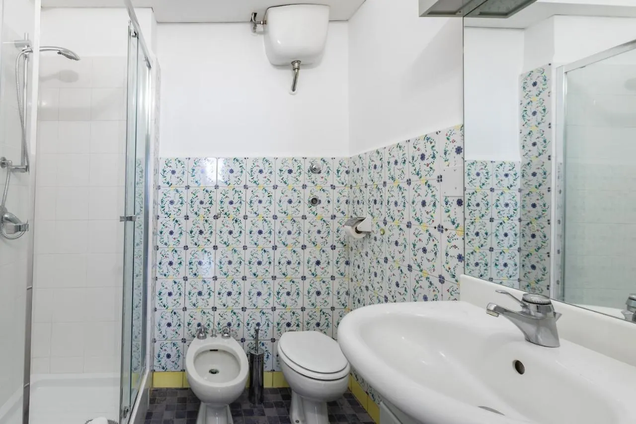 Spectacularly Bright, By Piazza Navona And The Pantheon - A/C, Wifi, Elevator Apartment Rome Italy